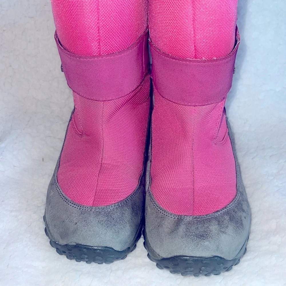Merrell durable stylish
